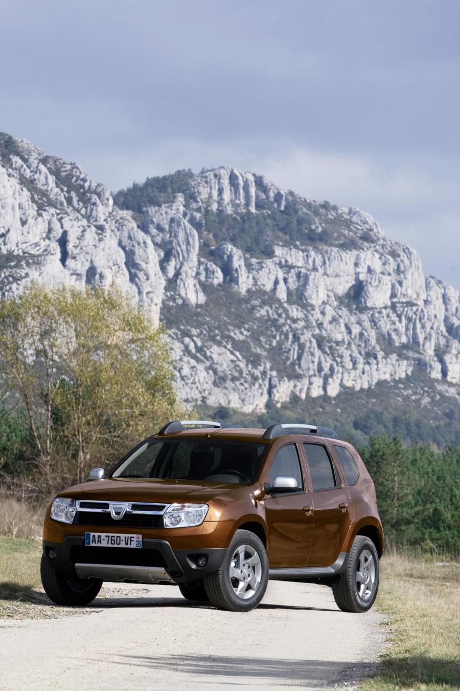  Dacia Duster 2010 года  (фото 32 из 66)